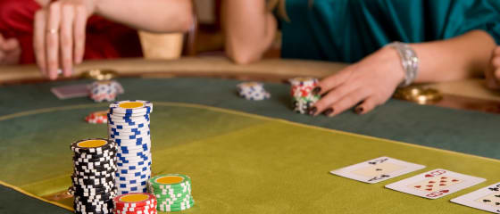 Fordele og ulemper ved at spille Caribbean Stud Poker