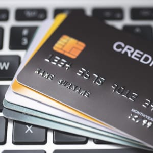 Tilbageførsler og tvister: Navigering af kreditkortproblemer på onlinekasinoer