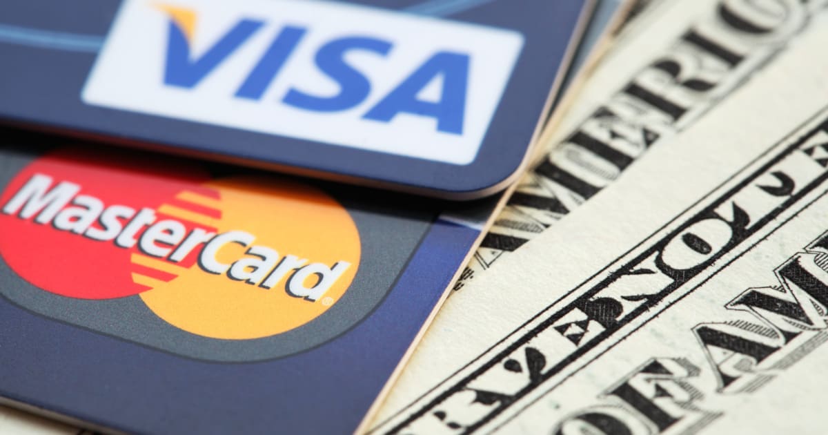 Mastercard debet vs. kreditkort til onlinekasinoindskud